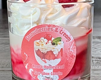 Jordgubbar och grädde 225 g sojavaxljus