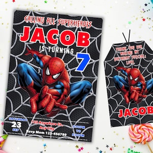 Peut inclure: Une invitation &agrave; une f&ecirc;te d'anniversaire sur le th&egrave;me de Spiderman avec un personnage Spiderman noir et rouge sur un fond de toile d'araign&eacute;e noir et blanc. L'invitation indique "Calling all superheroes Jacob is turning 7" et comprend la date, l'heure et les informations RSVP. Une &eacute;tiquette de faveur assortie indique "Thank you for making my birthday special! Love, Jacob".