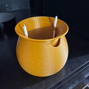 Aquaflora Self-watering Planter