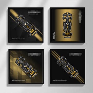Puede incluir: Cuatro impresiones artísticas enmarcadas con ilustraciones estilizadas de un coche de carreras negro y dorado. Cada impresión tiene un marco negro y un fondo oscuro con detalles dorados. Las impresiones se exhiben en una pared blanca.
