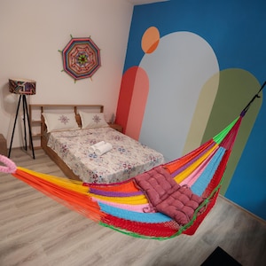 Handwoven Mayan Hammock – Mexican Style – Colorful Nylon Hammock for Indoor/Outdoor Use – Boho Patio Swing Bed