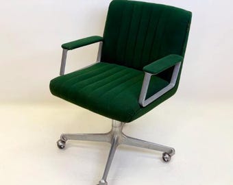 Chaise P125 – Osvaldo Borsani (Tecno), 1960s