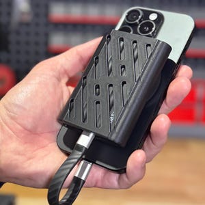 MagSafe SSD Holder for Samsung T5, T7 & T7 Shield – iPhone Video Recording Mount