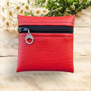 FAUX LEATHER Mini Zipper Pouch/Red and Black Coin Purse/LeatherLike Vinyl Tiny Accessory/Mini Vinyl Zipper Pouch Set