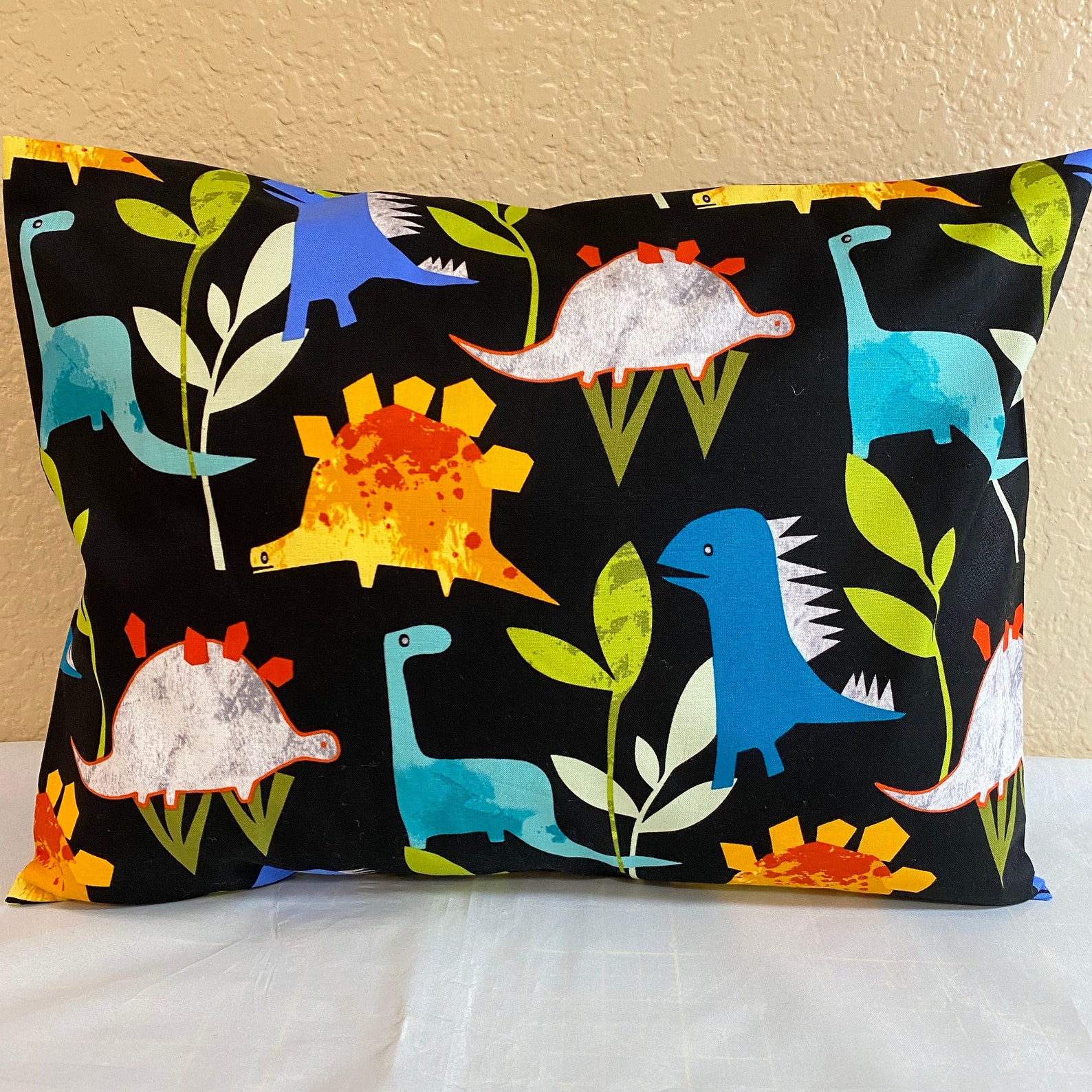 DINOSAURS Voyage Pillowcase/12 x 16 Pillow Etsy France