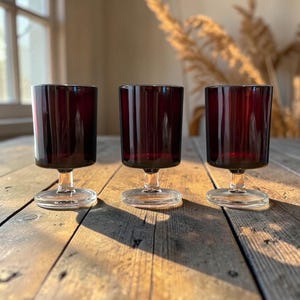 Mid-Century Luminarc Ruby Red Wine Glass 4"
