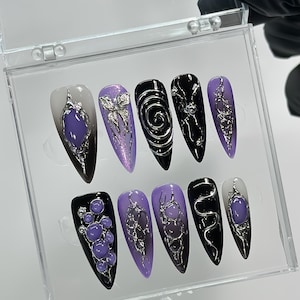 Gothic Purple Press On Nails, Dark Glam Fake Nails, Silver and Purple Nail Art , 3D Gothic Purple Fake Nails , Gothic Nails