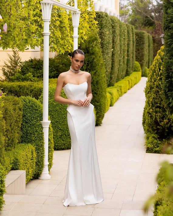 White Corset Maxi Satin Dress, Strapless Evening Gown, Formal Wedding Guest Dress, Elegant Ball Gown, Bridesmaid Dress