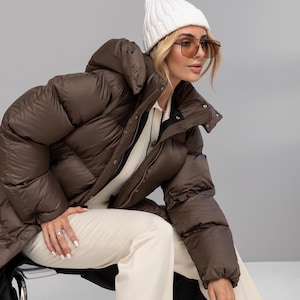 Chaqueta acolchada larga de invierno, extragrande, cálida para mujer, abrigo acolchado biodegradable, capucha desmontable impermeable