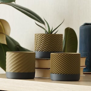 Mini Planter Set of 3 – Modern 3D Printed Pots for Succulents – original gift