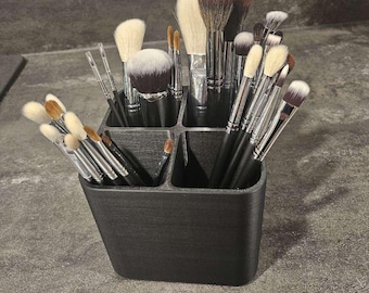 3D Printed Makeup Brush Holder: Modern Vanity Organizer with 4 Compartments