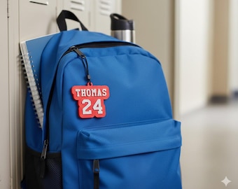 LICENCIA COMERCIAL / Descarga de archivo STL digital / Llavero personalizado con camiseta impresa en 3D, llavero deportivo, etiqueta de nombre personalizada, etiqueta de nombre para mochila