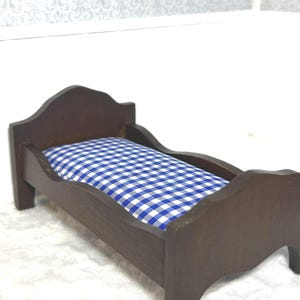 Vintage Miniature Dollhouse Bed, Scale 1:12, Bedroom Furniture, Kids Room, Dollhouse Furniture