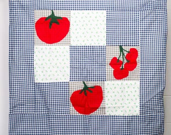 Newborn tomato quilt- baby blanket/quilted blanket/handmade newborn quilt