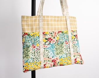 Six pocket tote bag/Fun, colorful, summer shoulder bag