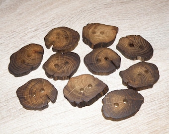Large 10 Handmade oak wood Tree Branch Buttons , accessories (1,50"diameter x 0,28" thick)