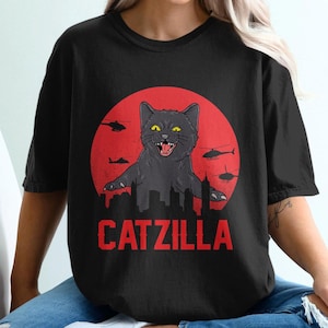 Catzilla Shirt, Cat Funny Shirt, Cat Parody Tshirt, Kawaaii Cat Shirt, Monster Cat Shirt, Cat Mom Gift, Fur Mama Cat Owner Shirt, Cat Mama