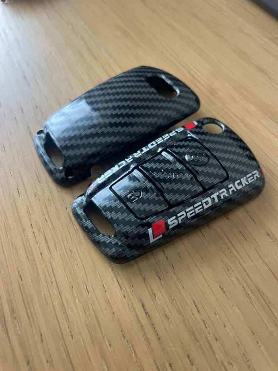 Audi Car Key Case Cover Carbon Design for Audi A1 A3 A4 8P 8L 8V A5 B6 B7 A6 A7 C5 C6 Q3 Q5 Q7 4F S3 S4 S6 RS3 RS TT Shell Fob