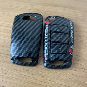 Audi Car Key Case Cover Carbon Design for Audi A1 A3 A4 8P 8L 8V A5 B6 B7 A6 A7 C5 C6 Q3 Q5 Q7 4F S3 S4 S6 RS3 RS TT Shell Fob