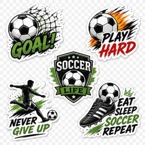 Puede incluir: Cinco pegatinas con temática de fútbol que incluyen balones blancos y negros, la silueta de un jugador, un emblema de escudo y texto que incluye GOAL!, PLAY HARD, SOCCER LIFE, NEVER GIVE UP y EAT SLEEP SOCCER REPEAT con acentos gráficos verdes, rojos y naranjas.