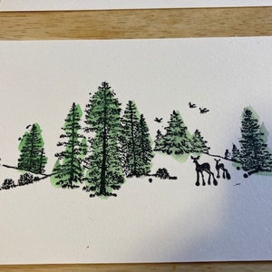 Handgestempelte Postkarten Waldszene mit grünen Aquarell-Highlights (5 Gesamt)