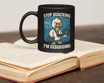 Regalo para programadores: Taza negra para depuración / Taza de café “¡Deja de graznar, estoy depurando!”