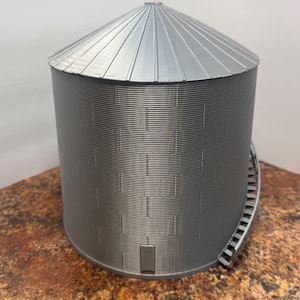 1/64 Scale 50,000 Bushel Grain Bin – 9” Tall x 8” Diameter