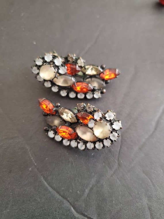 Vintage signed robert clip - Gem