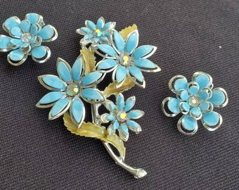 Vintage Coro Flower brooch blue enamel set 1950's signed