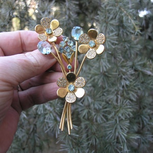 Sterling Flower Brooch / pin signed 1940&#39;s