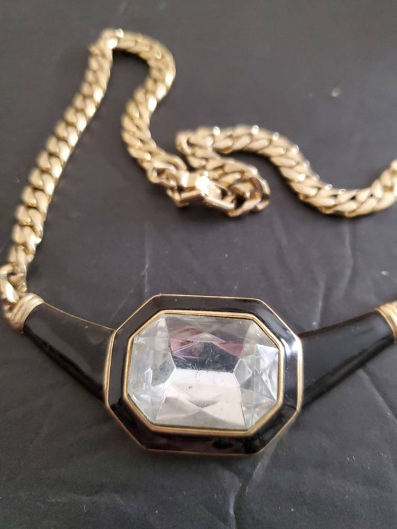 Vintage signed TAT necklace Enamel rhinestone Gol… - image 6