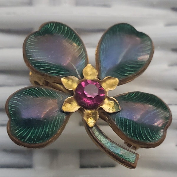 Real Cute Tiny 4 -leaf clover pin gold platted Green Enamel with Red stone.