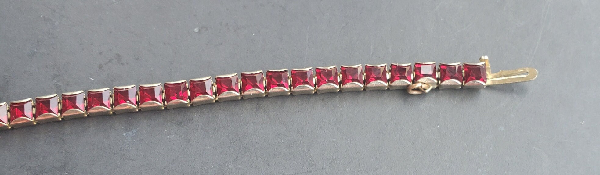 1960's white×red rhinestone bracelet