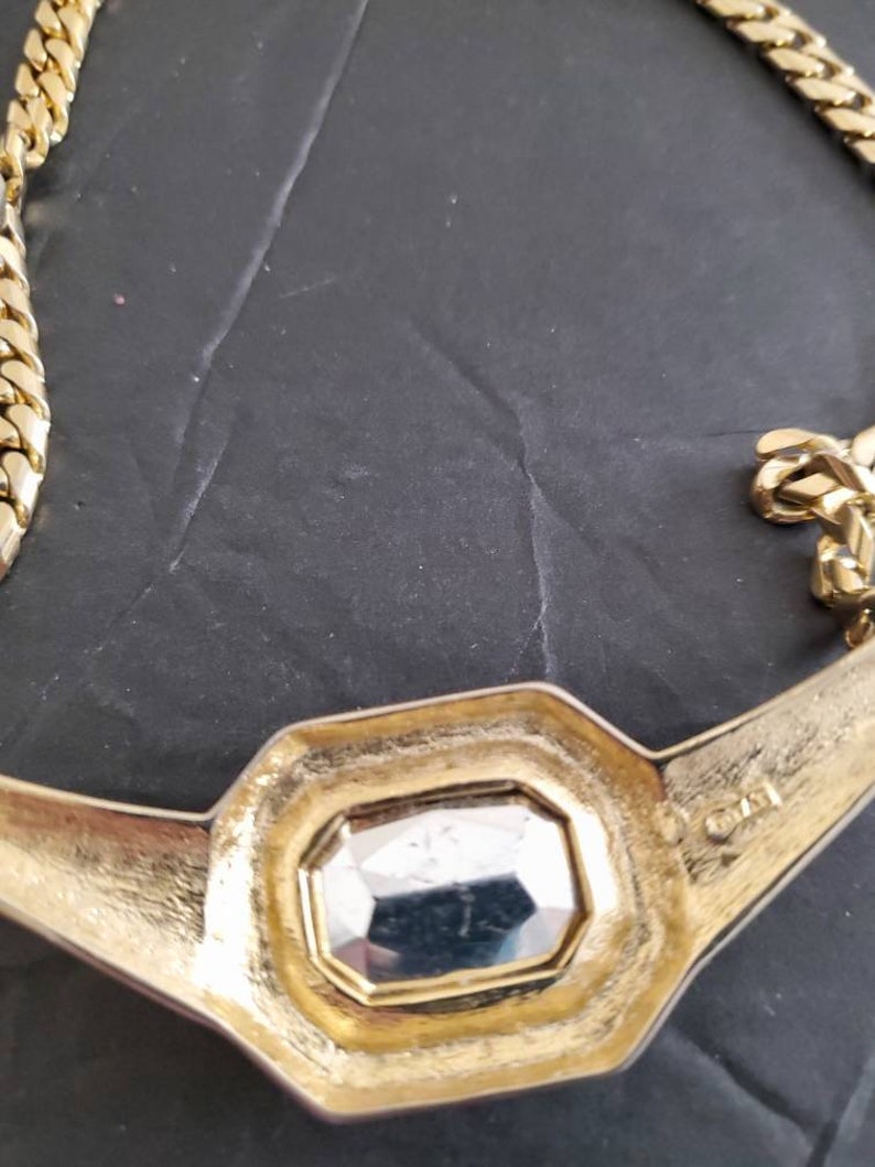Vintage signed TAT necklace Enamel rhinestone Gold plated image 7