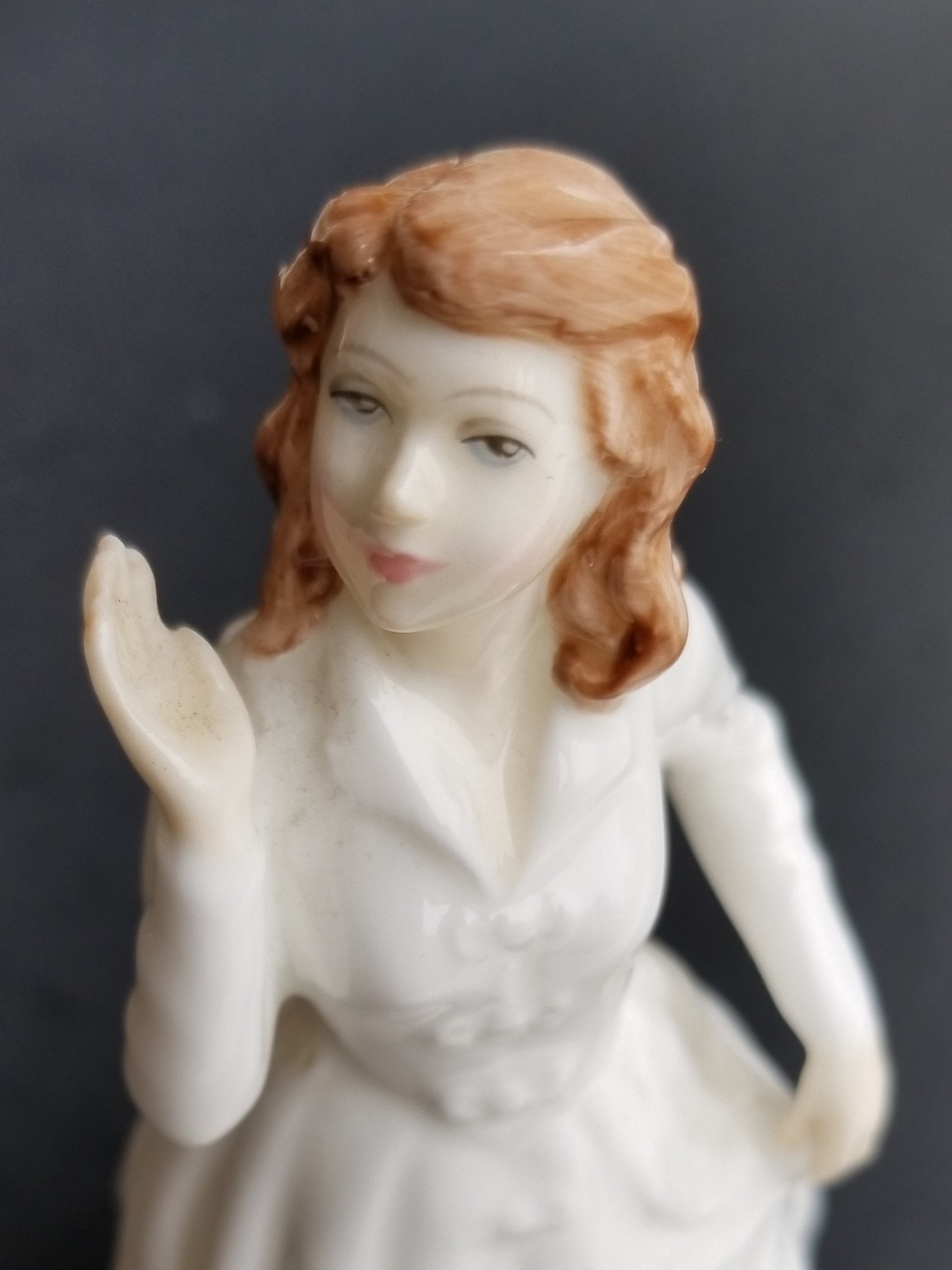 Vintage Statue FREE Shipping Lady Figurine Royal Doulton Figurine Royal Doulton Christmas Morning Statue