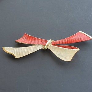 Vintage bow pin / brooch gold plated white and red