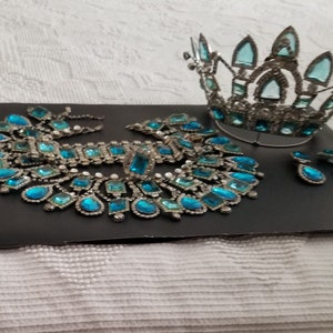 Vintage LARRY VRBA volledige set Parue jaren 1980 tiara, enorme ketting, armband, ring, clip-on oorbellen ondertekend Larry Vrba bruiloft sieraden verzamelaar