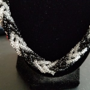 Vintage TRIFARI black & white glass signed crystal necklace