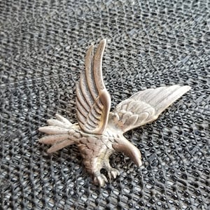 Vintage 1940s  eagle signed Sterling Brooch / pin