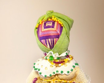 Motanka Handmade Ukrainian Amulet Doll: Traditional doll