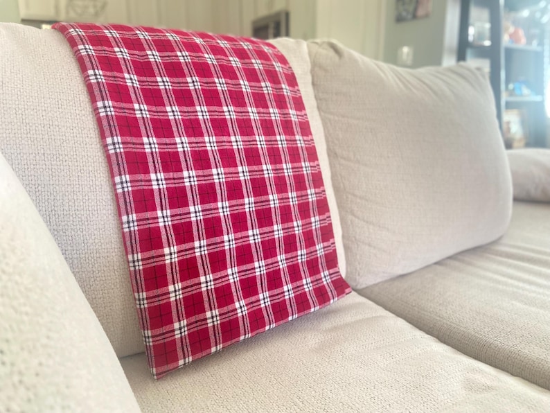 Maasai Shuka Blanket: Traditional African Acrylic Fabric - Shop for a Cause #5 Red+White+Black