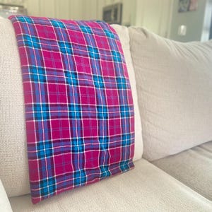 Maasai Shuka Blanket: Traditional African Acrylic Fabric - Shop for a Cause #2 Pink+Blue+White