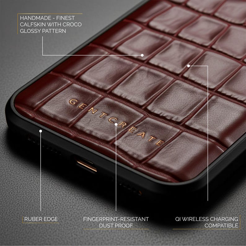 Puede incluir: Primer plano de una funda de tel&eacute;fono burdeos con textura de piel de cocodrilo. La funda tiene un borde de goma negro y presenta el texto "GENTCREATE". La funda es resistente a las huellas dactilares, al polvo y compatible con la carga inal&aacute;mbrica Qi.