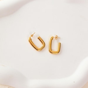 Everyday Gold Earrings | Stainless Steel Gold Plated | Minimalist Studs | Your Go-To Style Earring