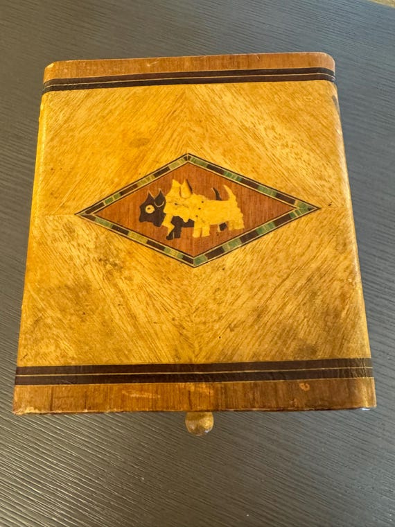 Occupied Japan Trinket Box: Miniature Wooden Jewe… - image 2