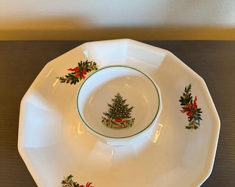 Pfaltzgraff Christmas Heritage Chip & Dip Set – 12" Stoneware Tray with Bowl in Original Box