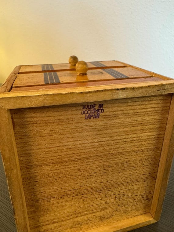 Occupied Japan Trinket Box: Miniature Wooden Jewe… - image 6
