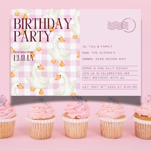 Eine verrückte Gans Geburtstagseinladung - Gingham Bday laden Baby Mädchen wunderliche Kinderreim-Familie Postkarten-Grass-Gans ein glückliche Ente 1.Party