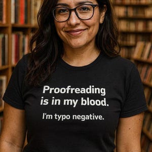 Typo Negative T-shirt: Rolig mjuk bomullströja för författare