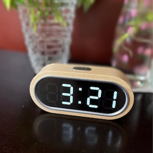 Modern Wooden LED Alarm Clock: USB Charging, Custom Engraving